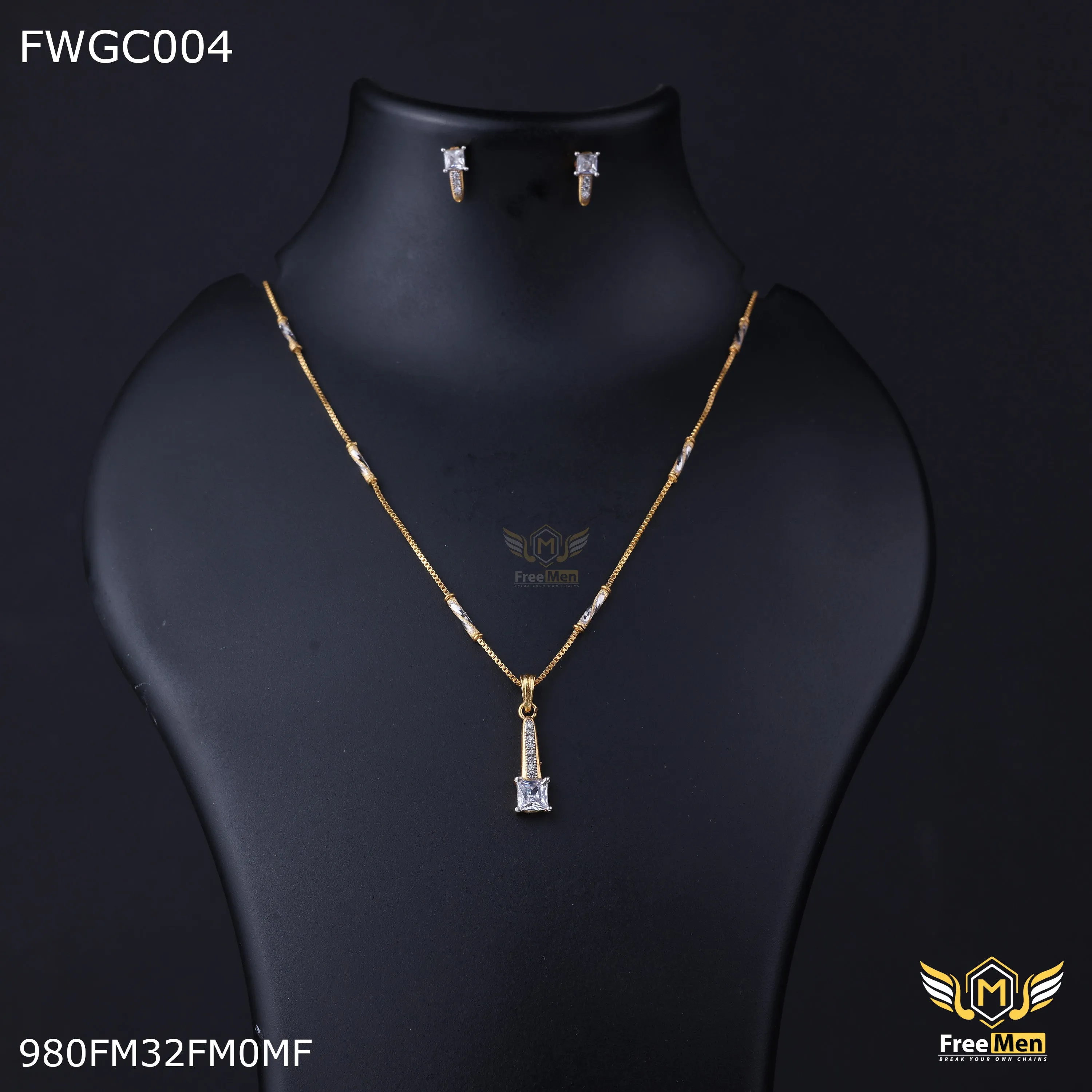 Freemen 1GM Small diamond pendenty with earring for girls - FWGC004